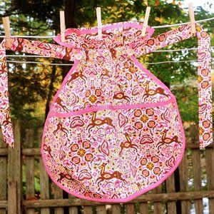 VTG MOD Jumping Horse Hieroglyphic Print 1/2 Apron